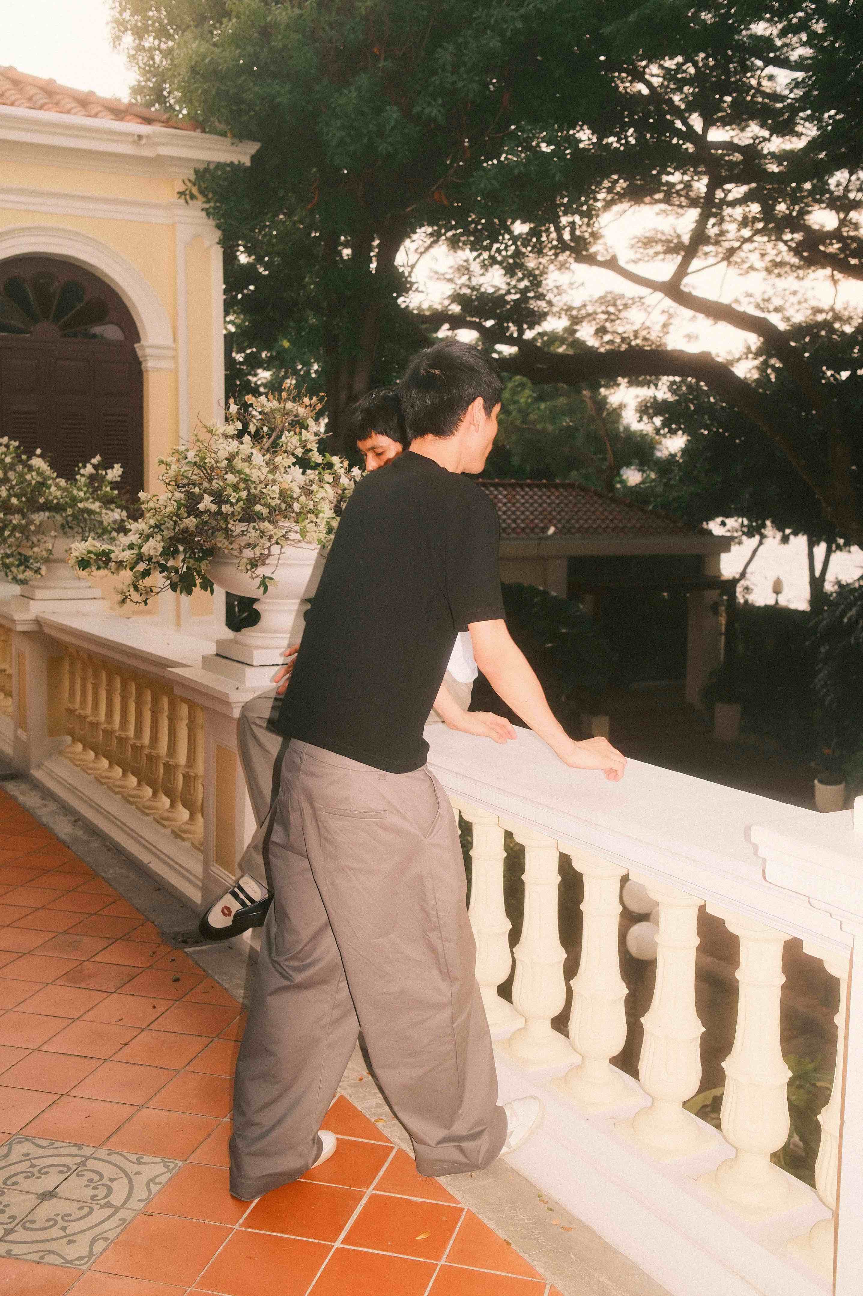 Candy Man GREY PLEATED PANTS