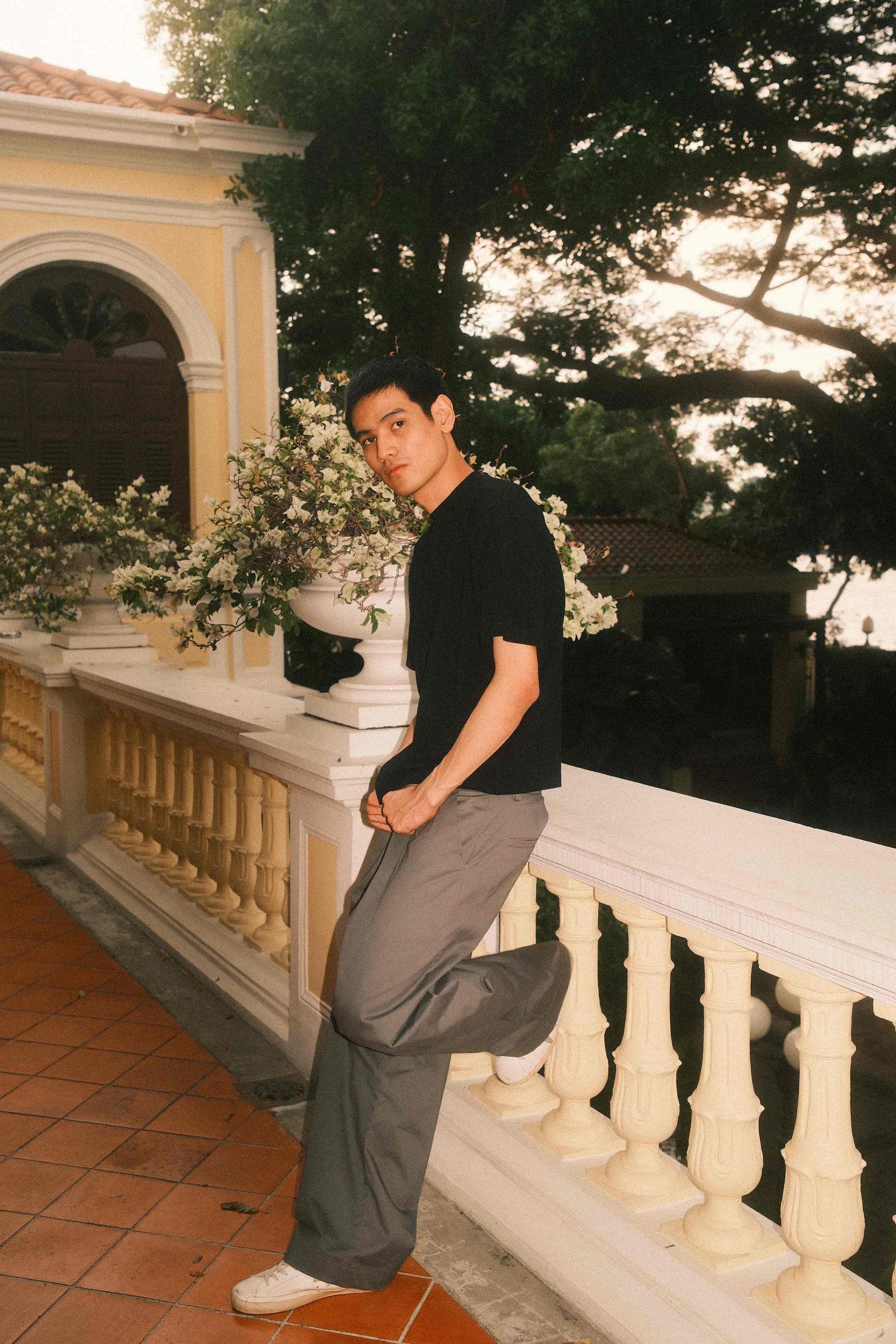 Candy Man GREY PLEATED PANTS